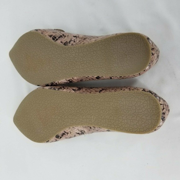 COPY - New Steve Madden Feather Flats Snakeskin Sz 7.5 - Picture 10 of 11